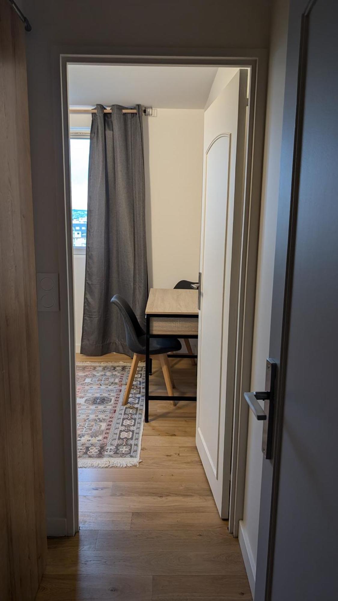 Top Rooms Close To Paris Аньер-сюр-Сен Экстерьер фото
